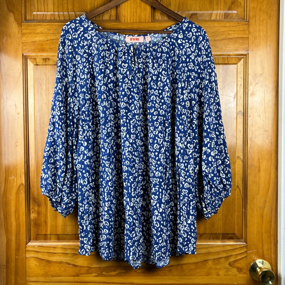 EVRI Womens 2X Blue White Heart Print Rayon Balloon Sleeve Blouse Top RN 73277
